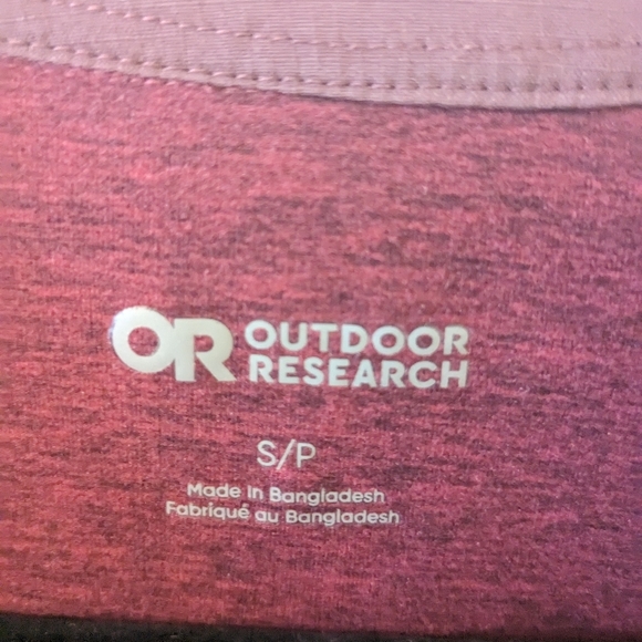 Outdoor Research men's maroon stretch henley - Picture 3 of 3